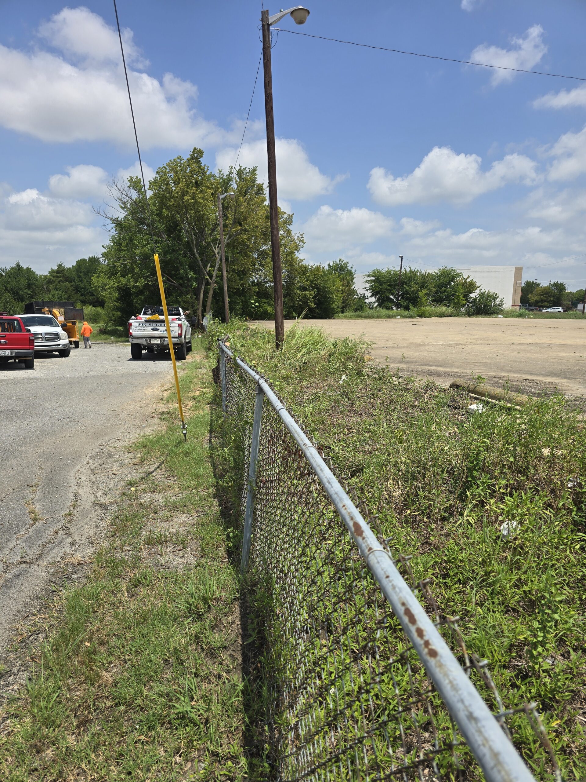 Landscape fence installation and repair in Howe TX