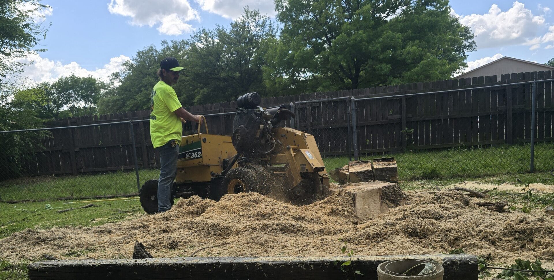 Stump grinding in Howe TX